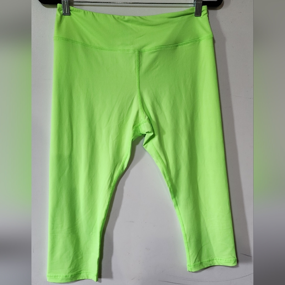 Nylon/Spandex Capri Leggings Size XL